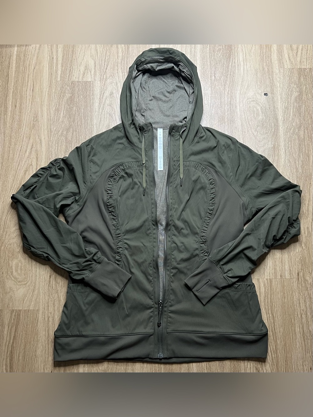Lululemon Dance Studio Jacket III
Misty Meadow Sz 20